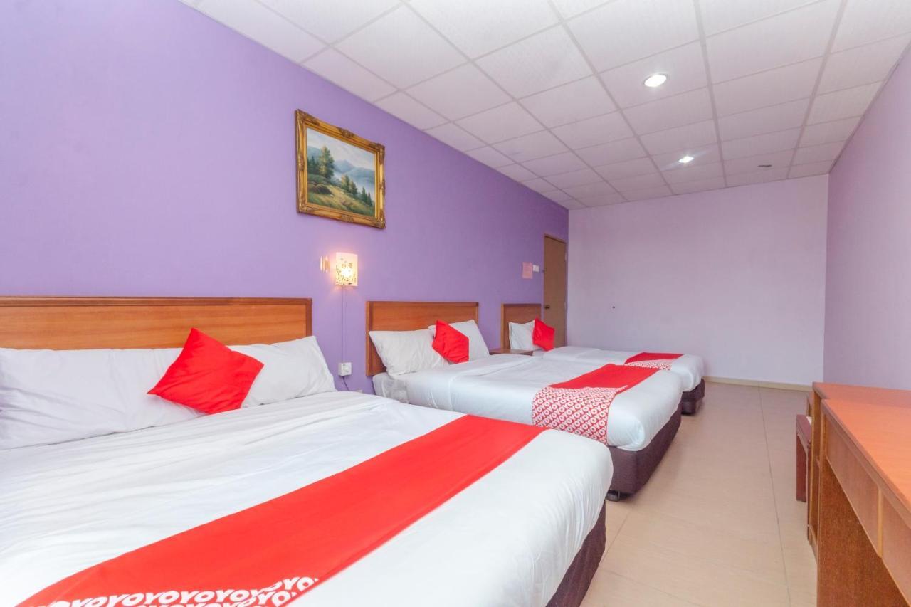 Oyo 702 D View Hotel Mersing Exterior photo